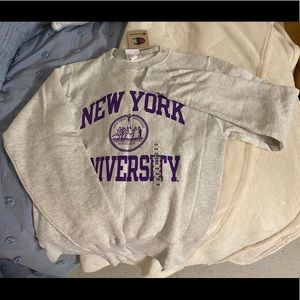 NEW YORK UNIVERSITY GREY SWEATSHIRT